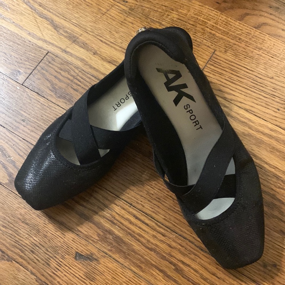 Anne Klein flats